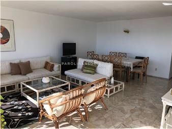https://web5.gallito.com.uy/apartamento-en-venta-en-primera-linea-de-playa-inmuebles-27425881