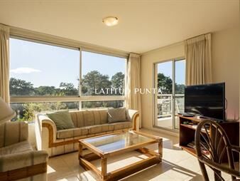 https://web5.gallito.com.uy/apartamento-3-dormitorios-roosevelt-punta-del-inmuebles-25514257