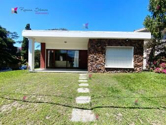 https://web5.gallito.com.uy/casa-en-alquiler-en-la-mejor-zona-de-playa-a-mansa-inmuebles-27091552