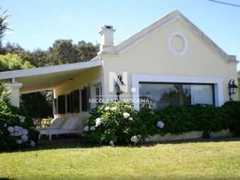 https://www.gallito.com.uy/casa-en-venta-en-el-chorro-manantiales-inmuebles-25034706