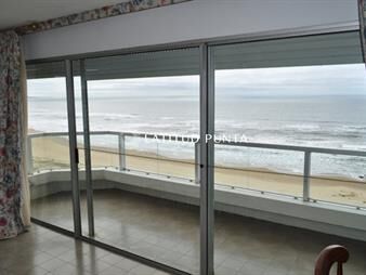 https://web5.gallito.com.uy/apartamento-en-brava-3-dormitorios-mas-inmuebles-27411023