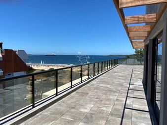 https://web5.gallito.com.uy/vende-oportunidad-en-playa-mansa-primera-linea-inmuebles-27352549