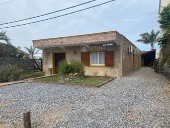 https://www.gallito.com.uy/venta-casa-5-dormitorios-manantiales-inmuebles-21451635