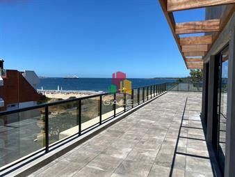 https://web5.gallito.com.uy/vende-oportunidad-en-playa-mansa-primera-linea-inmuebles-26990007