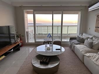 https://web5.gallito.com.uy/apartamento-en-venta-3-dormitorios-primera-linea-inmuebles-27434391