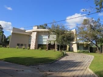 https://web5.gallito.com.uy/casa-en-venta-punta-ballena-4-dormitorios-ref-inmuebles-23141997
