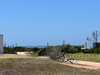 https://www.gallito.com.uy/venta-hermoso-terreno-en-arenas-de-jose-ignacio-inmuebles-21602382
