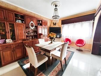 https://www.gallito.com.uy/venta-casa-de-3-dormitorios-y-escritorio-prado-cochera-inmuebles-27234846