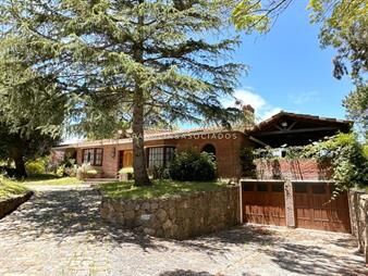 https://web5.gallito.com.uy/casa-de-3-dormitorios-dependencia-en-venta-en-inmuebles-24721804