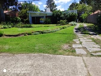 https://web5.gallito.com.uy/venta-casa-4-dormitorios-punta-del-este-inmuebles-19284587