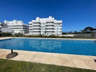 https://web5.gallito.com.uy/sobre-la-mansa-gran-departamento-inmuebles-27092270
