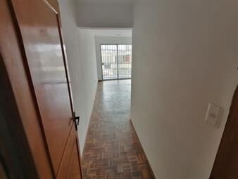 https://web5.gallito.com.uy/venta-apartamento-malvin-2-dormitorios-sobre-rambla-inmuebles-27079646