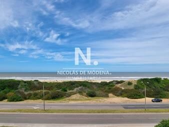 https://web5.gallito.com.uy/apartamento-esquinero-en-primera-linea-de-la-4-inmuebles-27438864