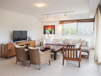 https://web5.gallito.com.uy/apartamento-en-venta-2-dormitorios-frente-al-mar-inmuebles-25034334