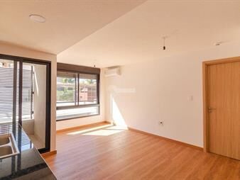 https://web5.gallito.com.uy/venta-apartamento-1-dormitorio-malvin-velsen-ed-arenas-de-v-inmuebles-22511547