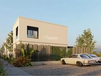 https://web5.gallito.com.uy/venta-casa-3-dormitorios-barra-carrasco-avenida-a-la-playa-inmuebles-27441946