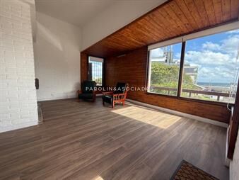 https://web5.gallito.com.uy/casa-en-venta-2-dormitorios-mas-estudio-a-50-de-inmuebles-27143575