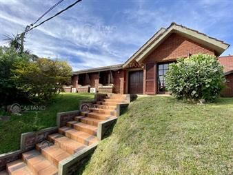 https://www.gallito.com.uy/hermosa-casa-ubicada-en-uno-de-las-mejores-zonas-inmuebles-24441282