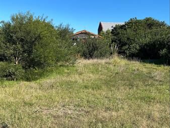 https://www.gallito.com.uy/terreno-en-venta-en-la-juanita-inmuebles-27447815