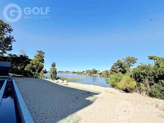 https://www.gallito.com.uy/venta-de-apartamento-1-dormitorio-en-parque-miramar-america-inmuebles-25710205