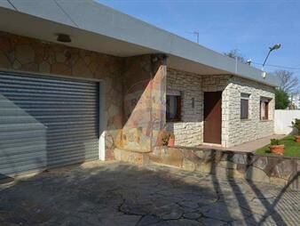 https://www.gallito.com.uy/venta-casa-progreso-3-dormitorios-inmuebles-27448391