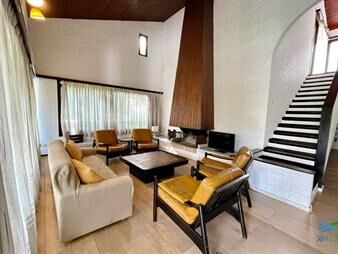 https://web5.gallito.com.uy/alquilo-anual-casa-de-4-dormitorios-a-dos-cuadras-del-mar-inmuebles-22537756