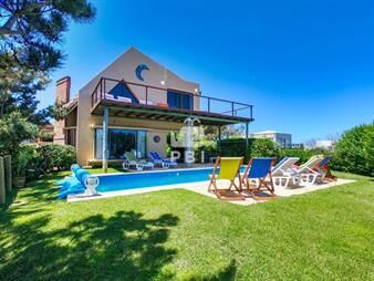 https://www.gallito.com.uy/casa-en-alquiler-temporario-tio-tom-5-dormitorios-inmuebles-27454131