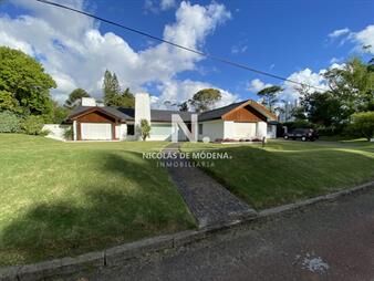 https://web5.gallito.com.uy/impecable-residencia-en-la-mansa-a-pasos-del-mar-inmuebles-25230123
