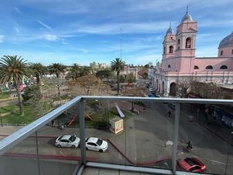 https://www.gallito.com.uy/apartamento-en-centro-de-maldonado-inmuebles-23564266