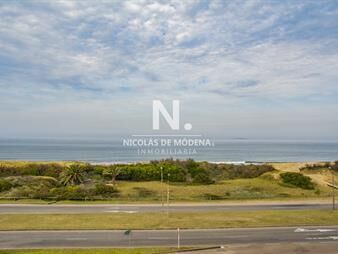 https://www.gallito.com.uy/departamento-frente-a-playa-brava-en-venta-3-inmuebles-25037280