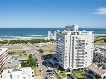 https://web5.gallito.com.uy/apartamento-en-venta-de-3-dormitorios-en-playa-inmuebles-24988188
