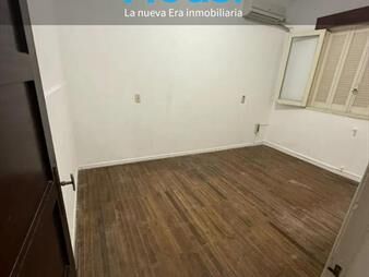 https://web5.gallito.com.uy/venta-apartamento-2-dormitorios-bien-ubicado-centro-inmuebles-27465104