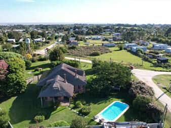 https://www.gallito.com.uy/casa-con-piscina-en-venta-en-zona-suburbana-inmuebles-27155704