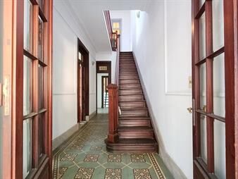 https://web5.gallito.com.uy/casa-en-venta-tres-cruces-posibilidad-de-hacer-dos-casas-inmuebles-27453208