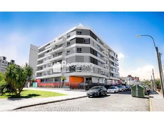 https://web5.gallito.com.uy/va1386-venta-apto-crenta-3-dorm-01-parque-batlle-parque-b-inmuebles-27468783