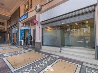 https://web5.gallito.com.uy/venta-de-local-en-plaza-independencia-de-347-m2-inmuebles-26457354