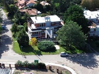 https://web5.gallito.com.uy/apartamento-en-punta-del-este-aidy-grill-inmuebles-27473134