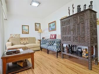 https://web5.gallito.com.uy/casa-en-venta-en-malvin-4-dormitorios-y-garaje-inmuebles-27026685