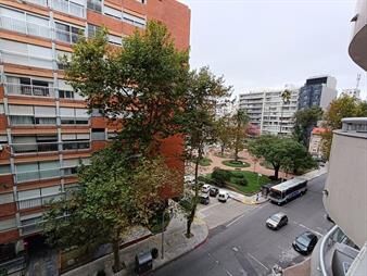 https://web5.gallito.com.uy/apartamento-en-venta-3-dorm-y-serv-losa-garaje-pocitos-inmuebles-27161738