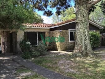 https://www.gallito.com.uy/casa-en-atlãntida-dos-dormitorios-y-apartamento-inmuebles-27485086