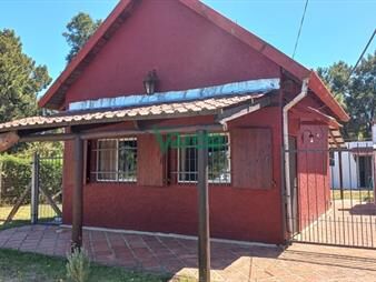https://www.gallito.com.uy/casa-en-venta-en-pinamar-sur-casa-tipo-cabaã±a-inmuebles-27485087
