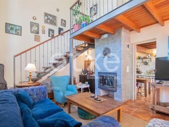https://web5.gallito.com.uy/venta-de-divina-casa-ph-en-parque-rodo-inmuebles-27156652