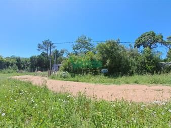 https://www.gallito.com.uy/terreno-en-balneario-san-luis-a-7-cuadras-de-muy-inmuebles-27485446