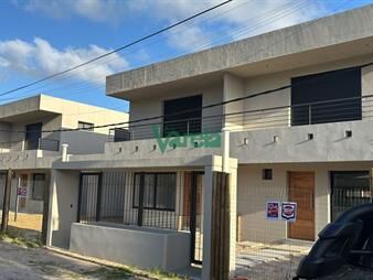 https://www.gallito.com.uy/casa-en-alquiler-de-3-dormitorios-inmuebles-27485456