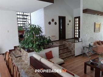 https://web5.gallito.com.uy/en-el-corazã³n-de-parada-playa-mansa-ideal-para-inmuebles-27272746