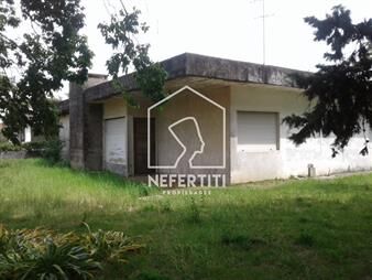 https://www.gallito.com.uy/venta-casa-3-dormitorios-en-la-floresta-inmuebles-27490378