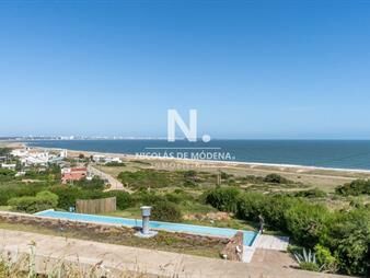 https://web5.gallito.com.uy/en-venta-de-apartamento-de-2-dormitorios-frente-inmuebles-27494134