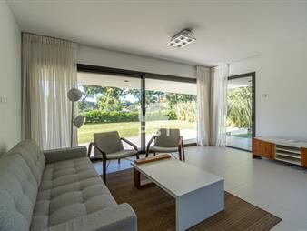 https://web5.gallito.com.uy/apartamento-de-2-dormitorios-en-crystal-views-inmuebles-25234152