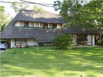https://web5.gallito.com.uy/venta-casa-punta-del-este-rincon-del-indio-de-3-inmuebles-20965377