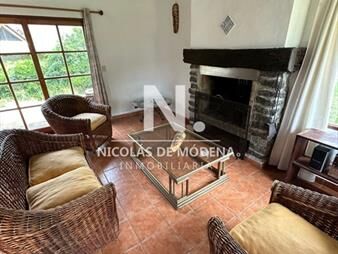 https://web5.gallito.com.uy/vende-casa-con-gran-terreno-en-pinares-punta-del-inmuebles-25043225